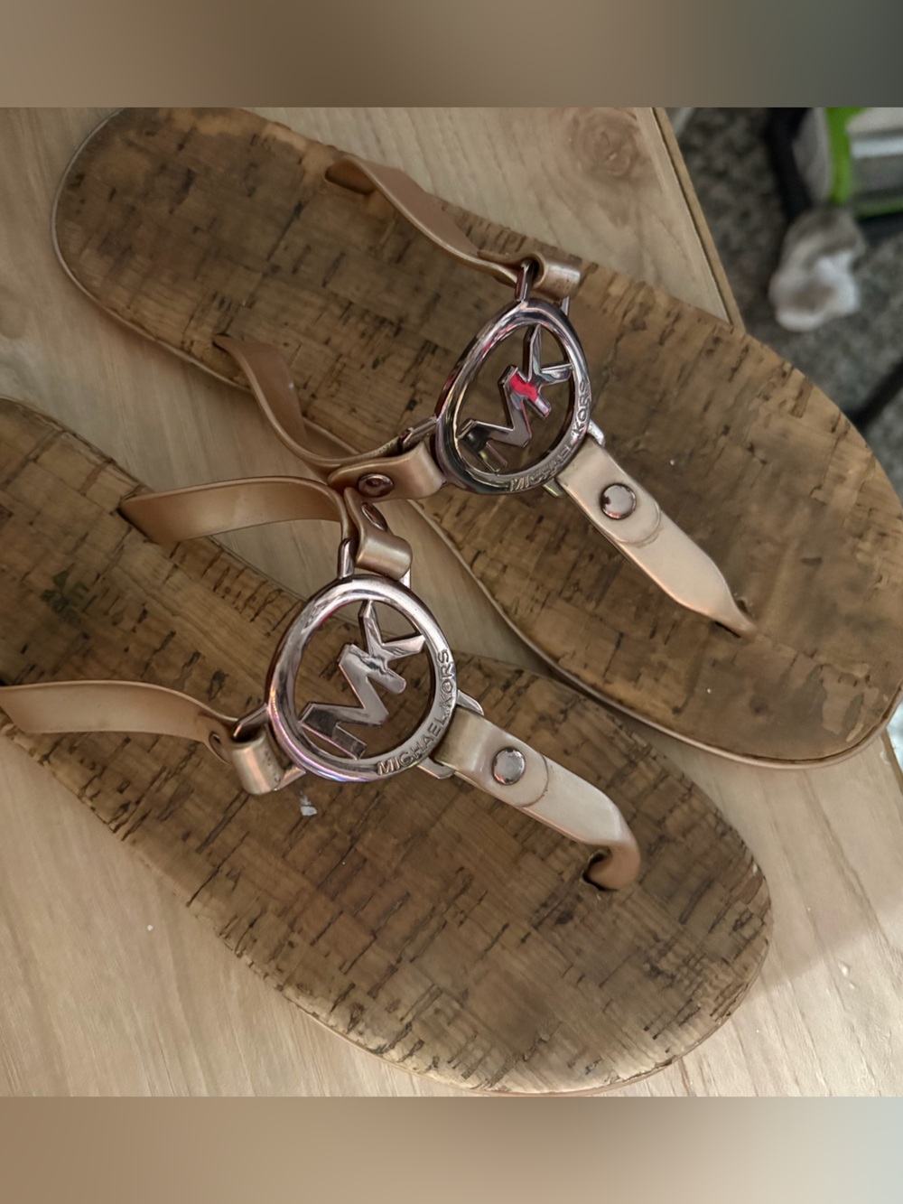 Women’s Metallic cork Rose Gold Logo Thong Sandals